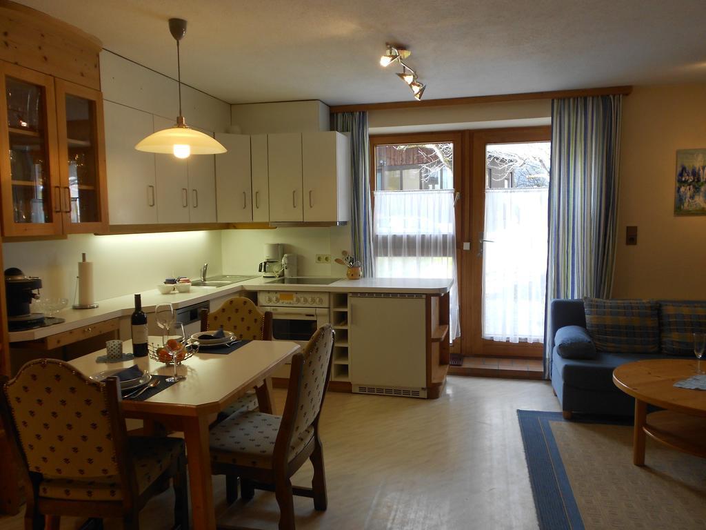 Appartments Hofer Stumm Bagian luar foto